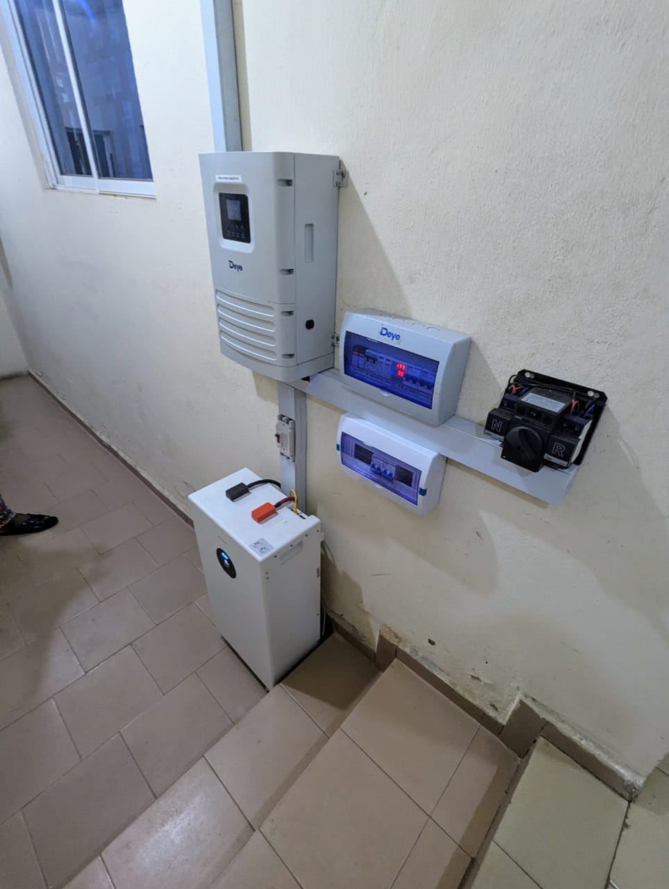 Solar System Design for Office Powering